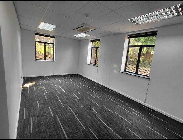 751M² OFFICE TO LET IN BRYANSTON